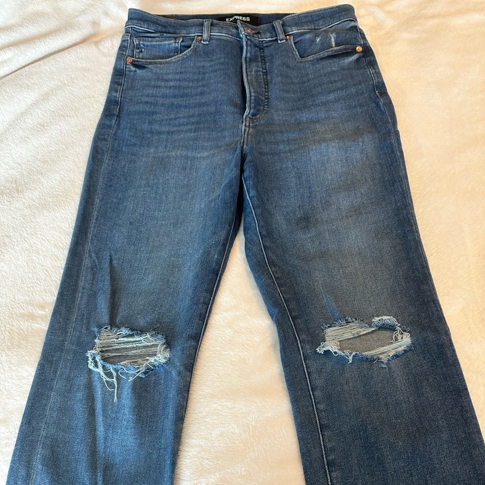 Express Jeans - Picture 2 of 4